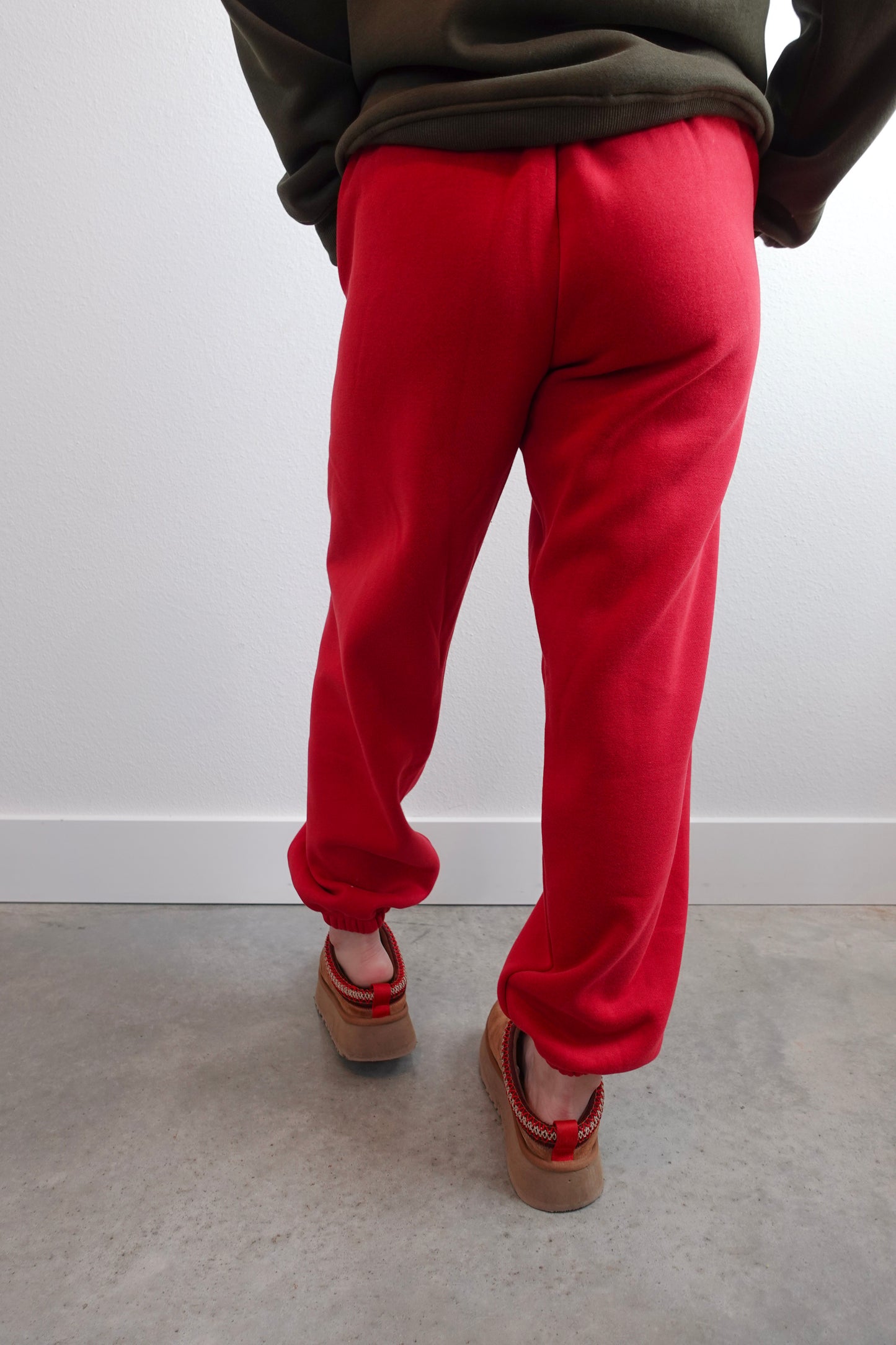 Cherry Overfit Jogger Pant